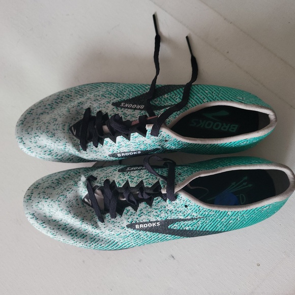 Nike Shoes Brooks Mach 9 Spikeless Womens Track Cross Country